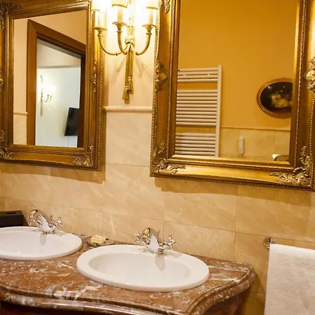 Borgo Pilotti Beauty Clinic & Spa Feriested Penna San Giovanni